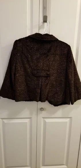 Jacket - Picture 2 of 3